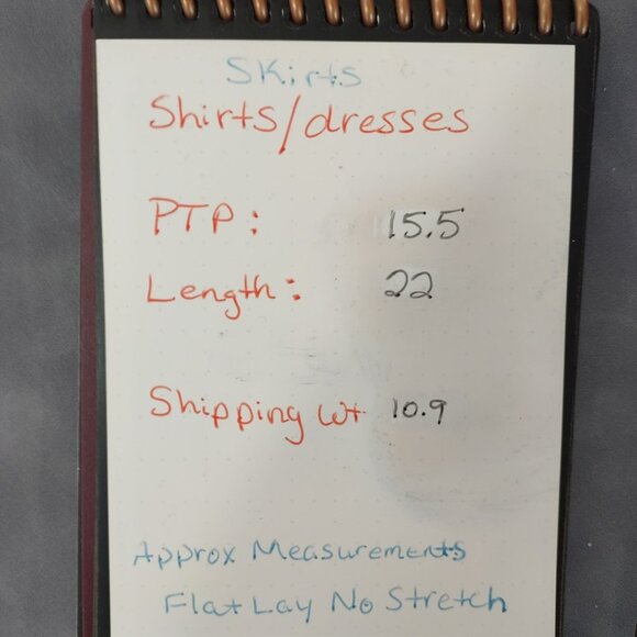 Rebecca Malone Womens Palm Print VNeck Top M Green Blue Tropical Casual Everyday - Picture 5 of 8